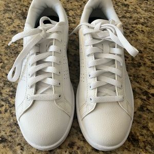 Adidas Advantage Sneakers, White, Size 81/2